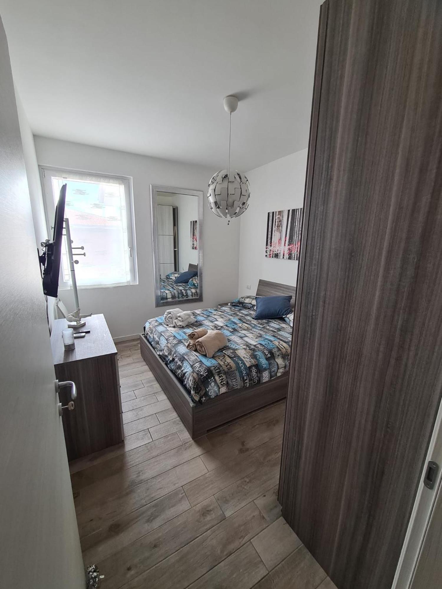 Appartamento Casa Adry Πεσκιέρα ντελ Γκάρντα Εξωτερικό φωτογραφία