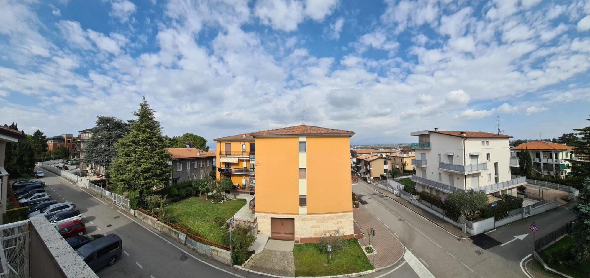 Appartamento Casa Adry Πεσκιέρα ντελ Γκάρντα Εξωτερικό φωτογραφία