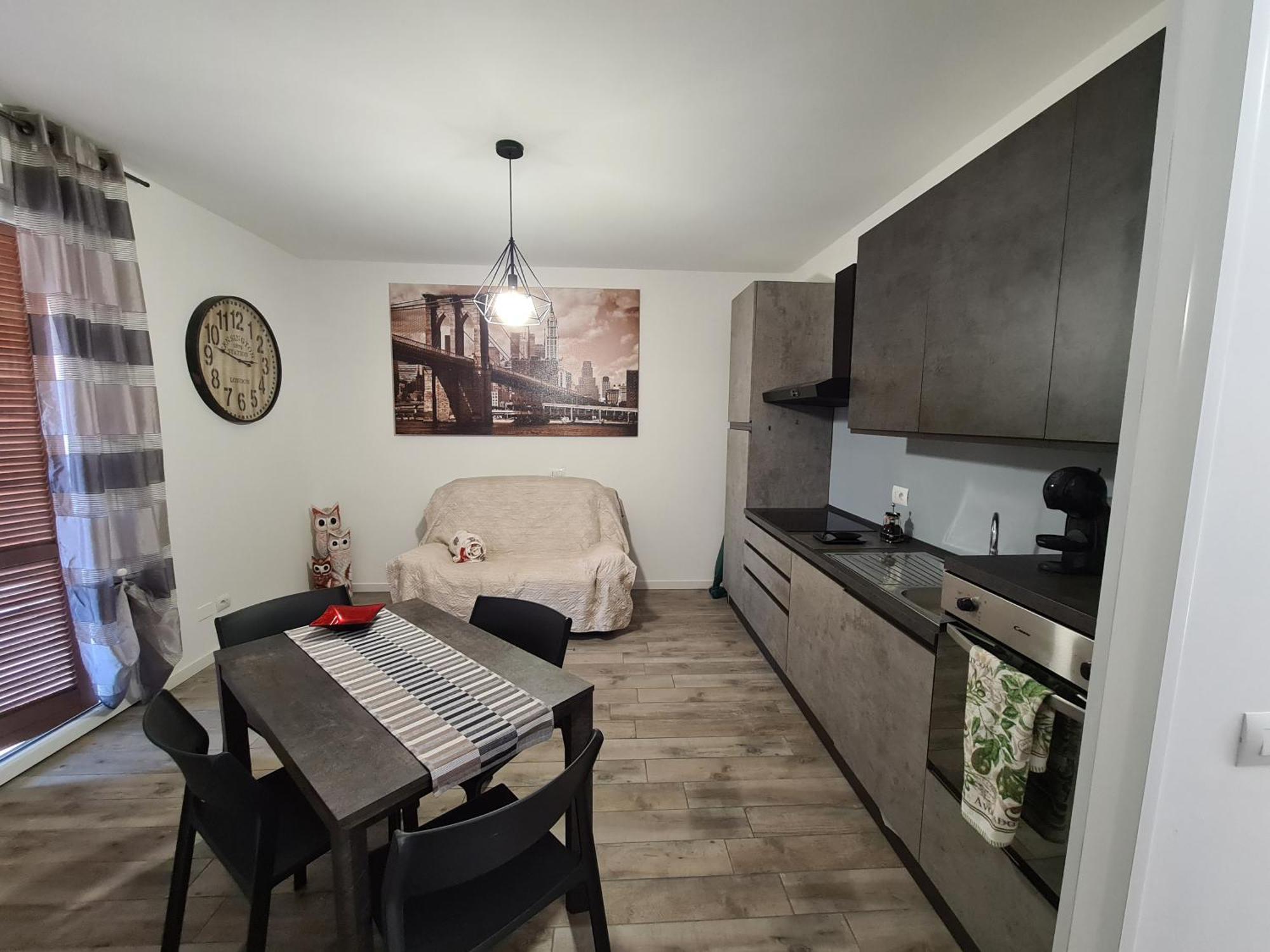 Appartamento Casa Adry Πεσκιέρα ντελ Γκάρντα Εξωτερικό φωτογραφία
